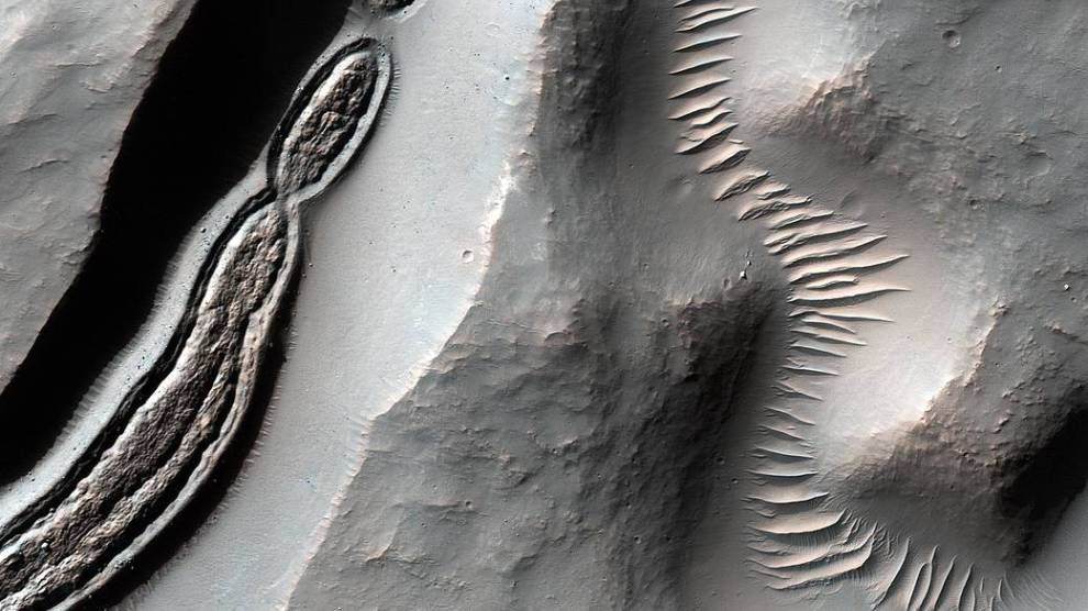 Дебатируемые структуры на Марсе
